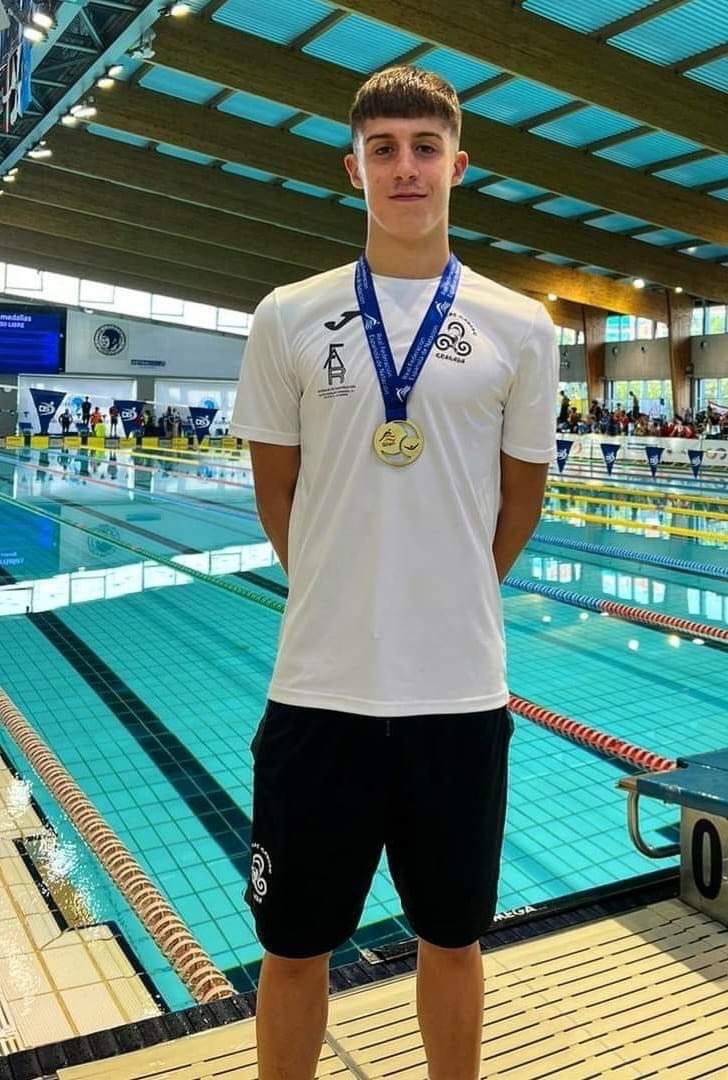 El cullero Hugo Molina, nuevo campeón de España de natación en categoría infantil